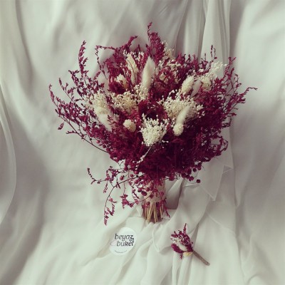 Wedding Bouquet Burgundy زهرة جافة الزفاف باقة Wedding Bouquet Burgundy زهرة جافة الزفاف باقة